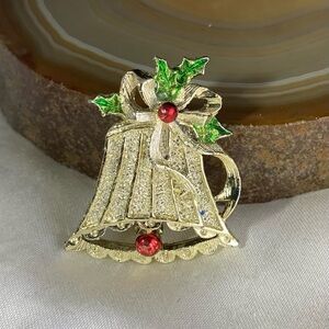 VINTAGE GERRYS CHRISTMAS BELL BROOCH